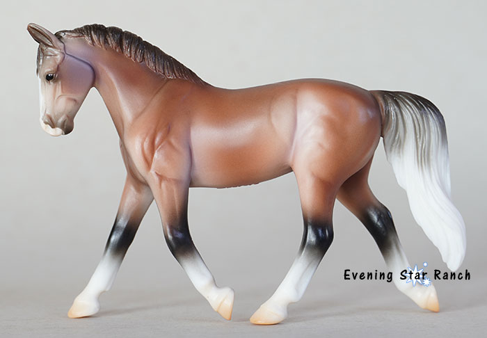 Shops Breyer Gabriel Red